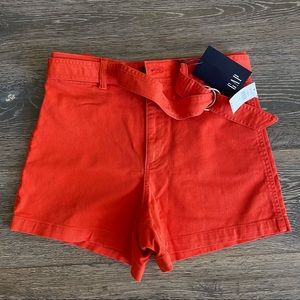 Gap high rise belted red shorts NWT